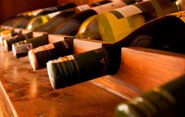 Как хранить вино
